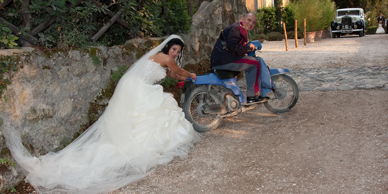 fotografi divertente per matrimonio